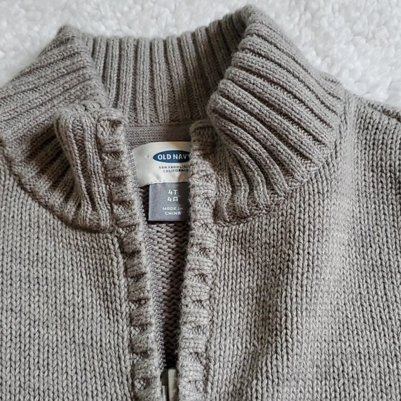 Toddler Full-Zip Two-Pocket Sweater 4T - Picture 2 of 7